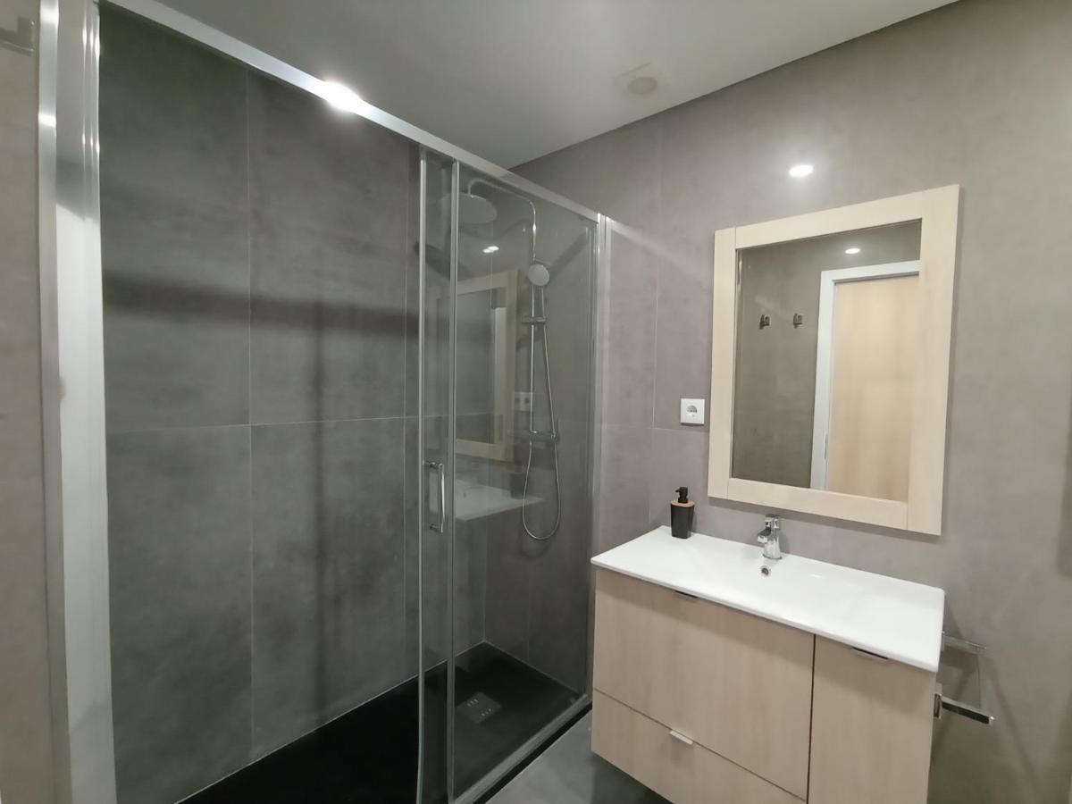 715 Gale Apartment Wi-Fi, Estacionamento Porto Ngoại thất bức ảnh