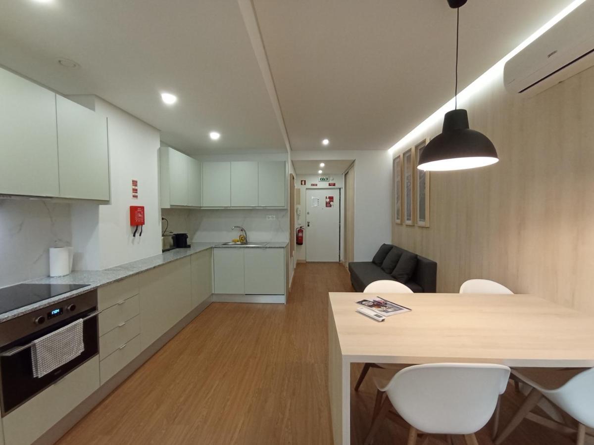 715 Gale Apartment Wi-Fi, Estacionamento Porto Ngoại thất bức ảnh
